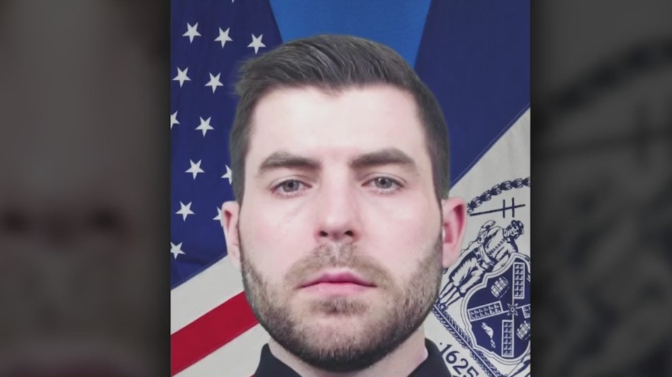 NYPD officer shot, killed in Queens leaves behind wife, baby – PIX11