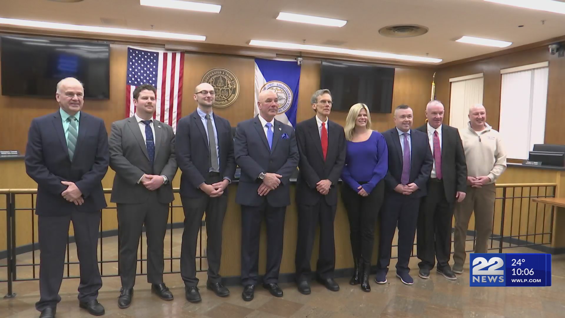 Newly-elected officials sworn in for the city of West Springfield – WWLP