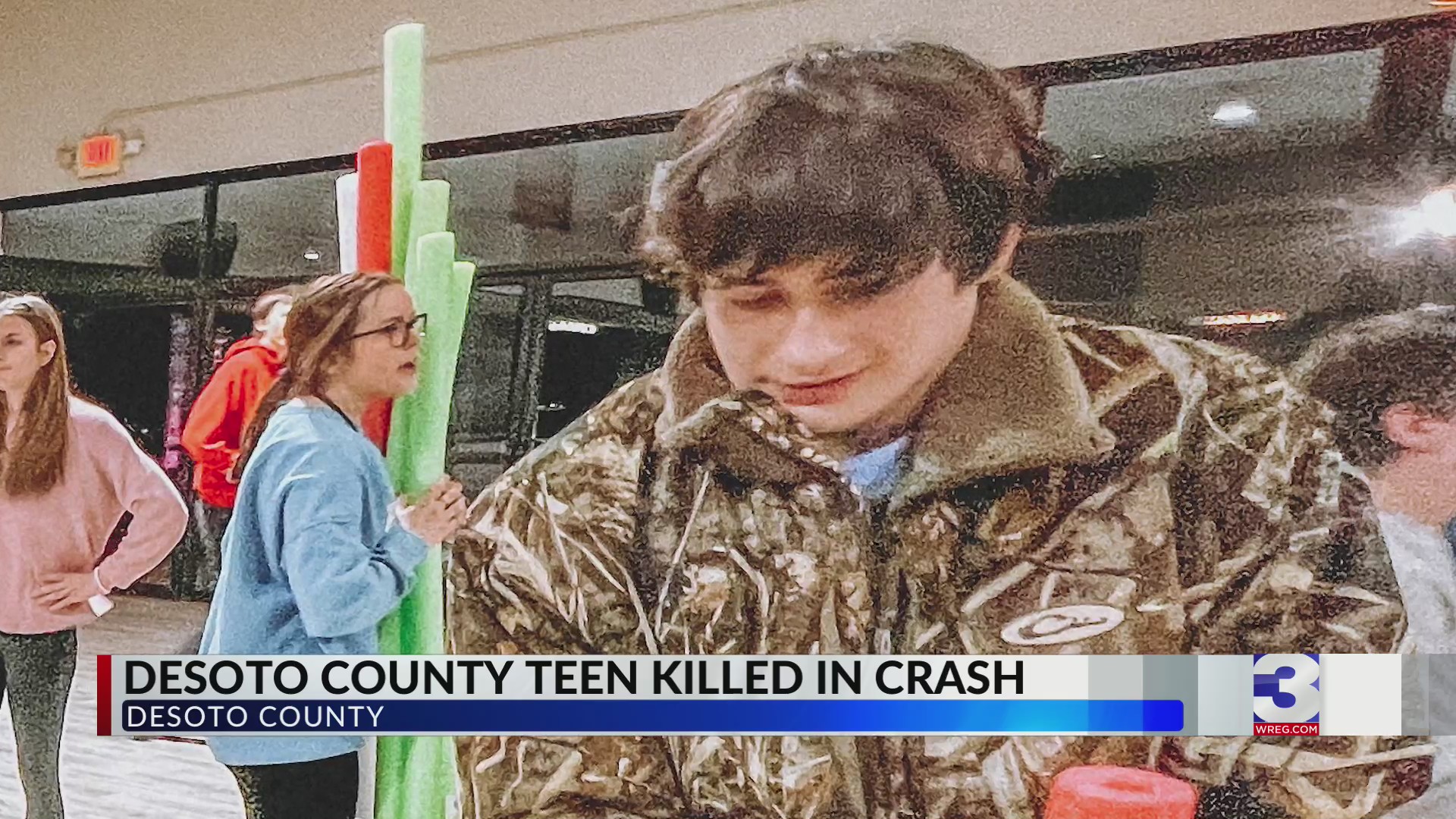 Community mourns after teen killed in Southaven crash