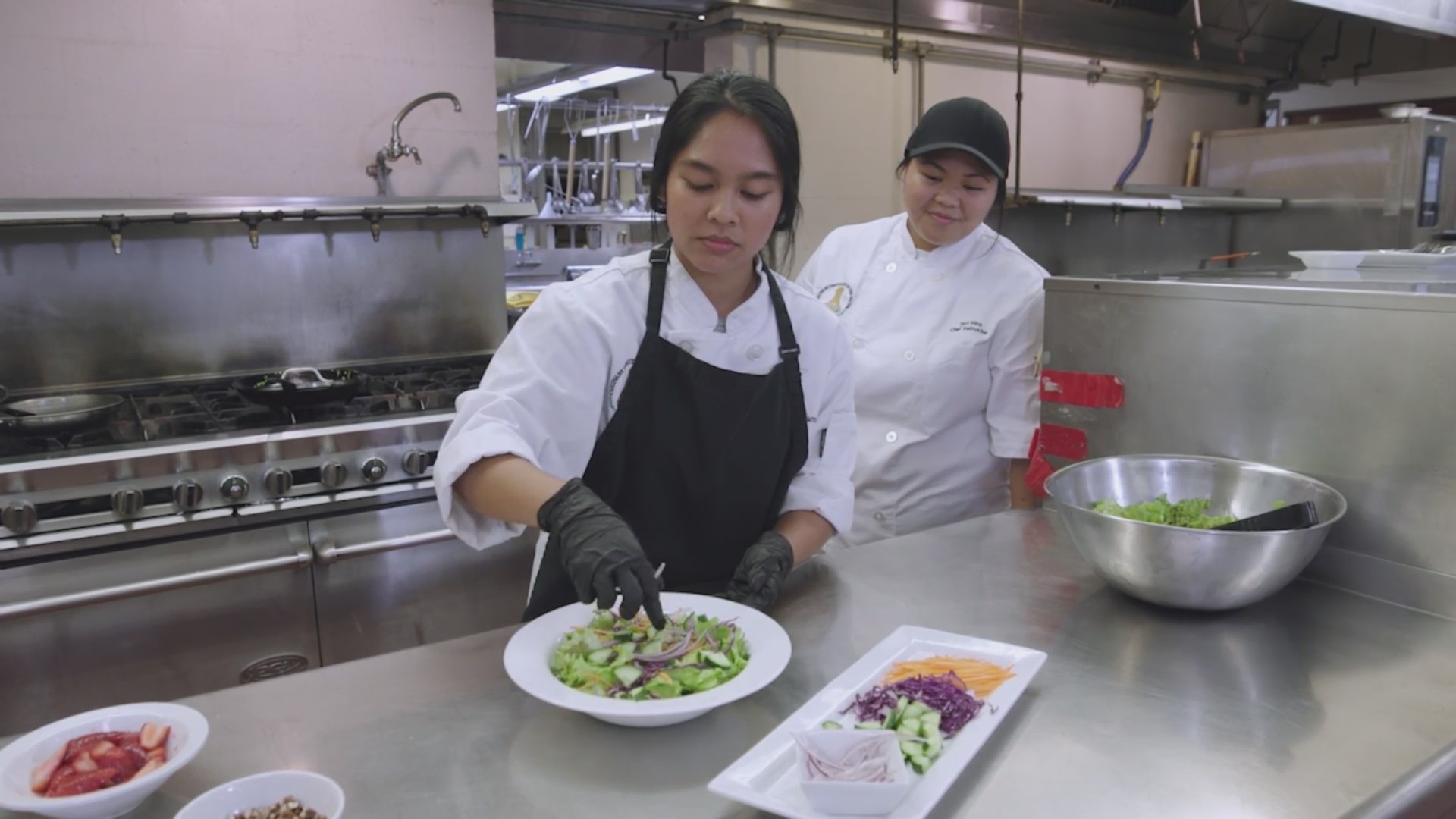 Hawaii’s Kitchen: Hilo CC Culinary Arts Program (Part 2 of 3) – KHON2