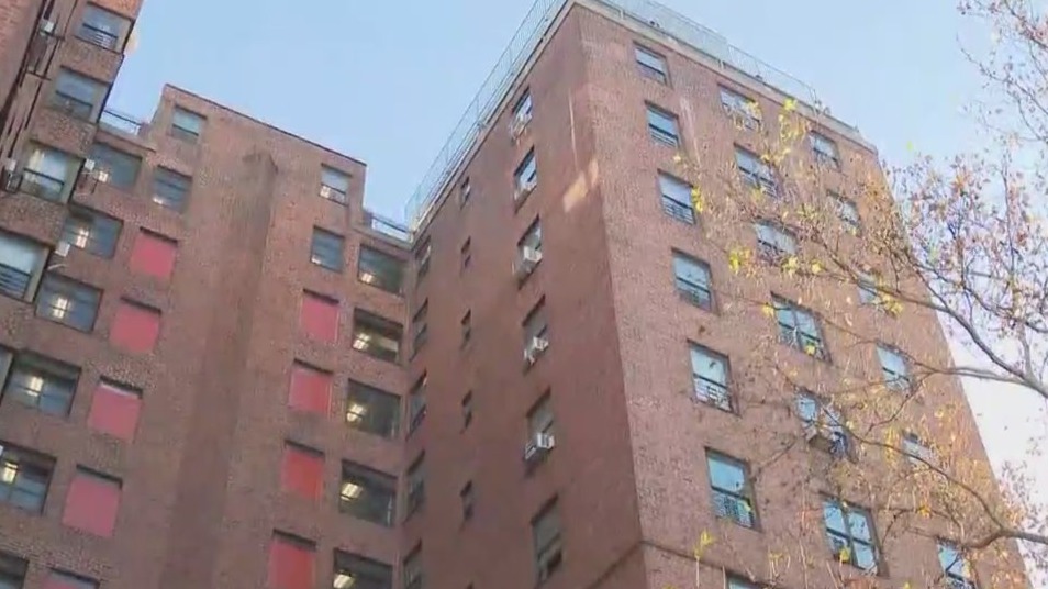 Rent relief being distributed to NYCHA residents PIX11