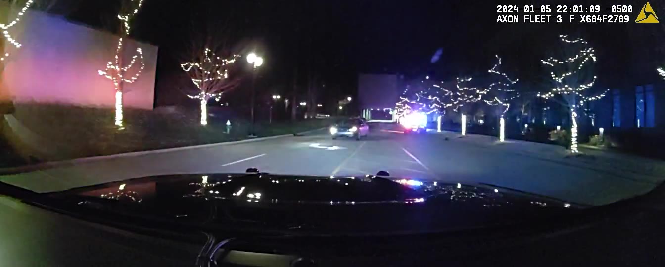 Video: Suspect hits 2 Westlake police cruisers during chase – Fox 8 ...