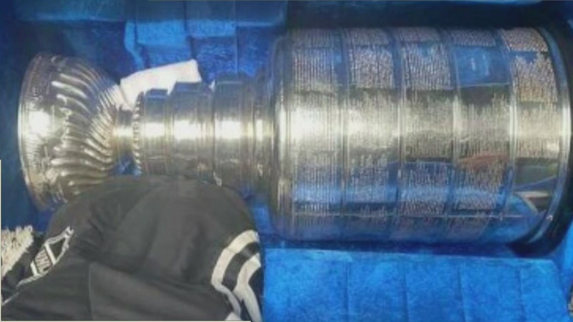 Stanley Cup shows up to wrong house in Denver | NewsNation Prime ...