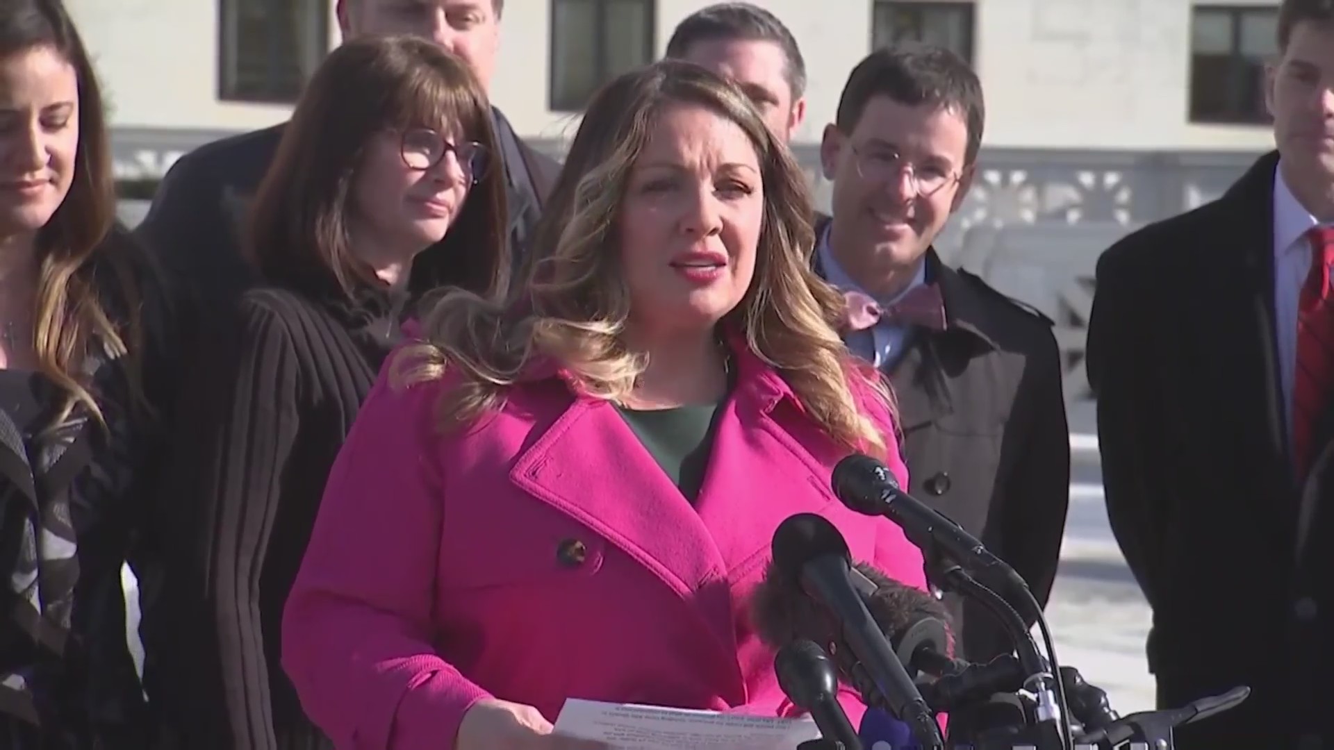 Supreme Court hears Colorado case on serving LGBTQ – FOX31 Denver