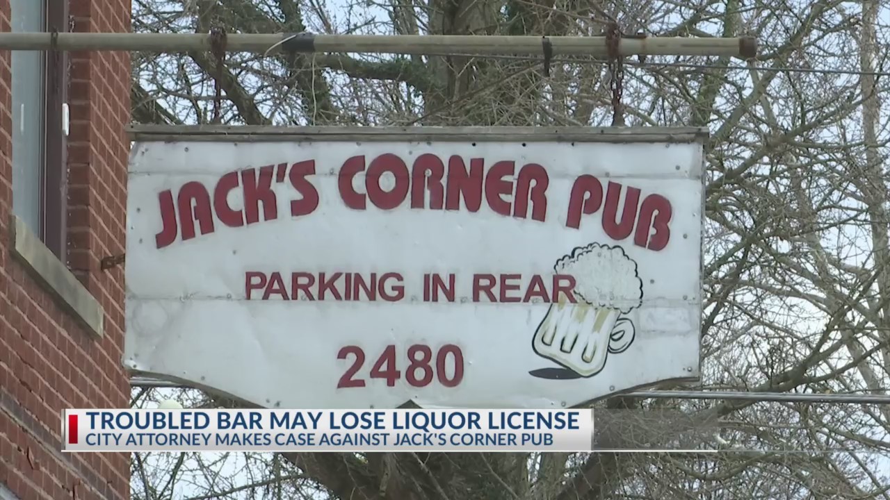 Columbus businesses could lose liquor licenses after council hearing