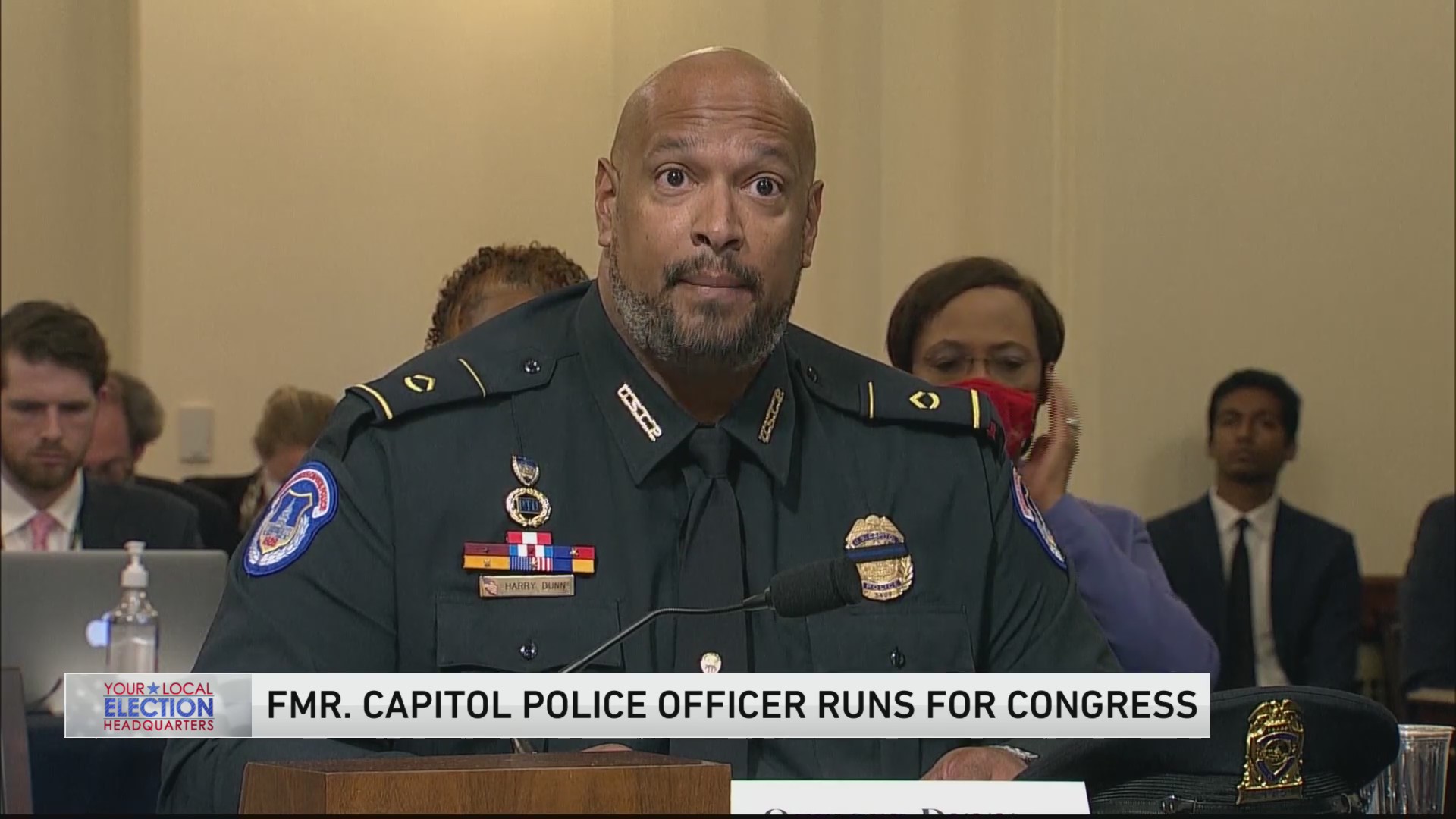 Harry Dunn, officer who defended the US Capitol on Jan. 6, is running(01)