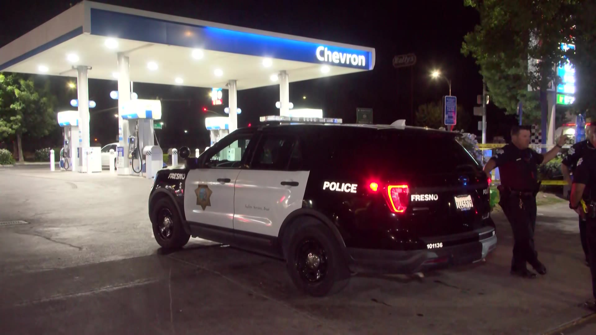 Man stabbed at Fresno convenience store, police say – CBS47 and KSEE24 ...