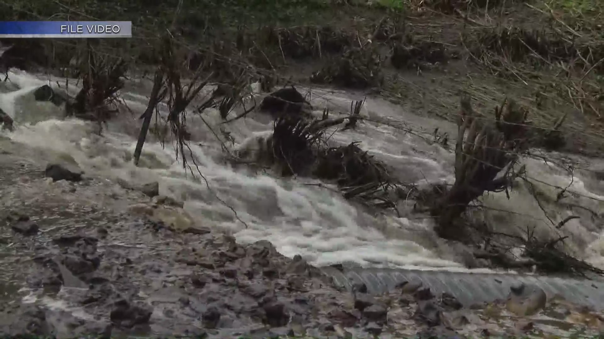 Residents by Hermit’s Peak Calf Canyon burn scar prep for flooding