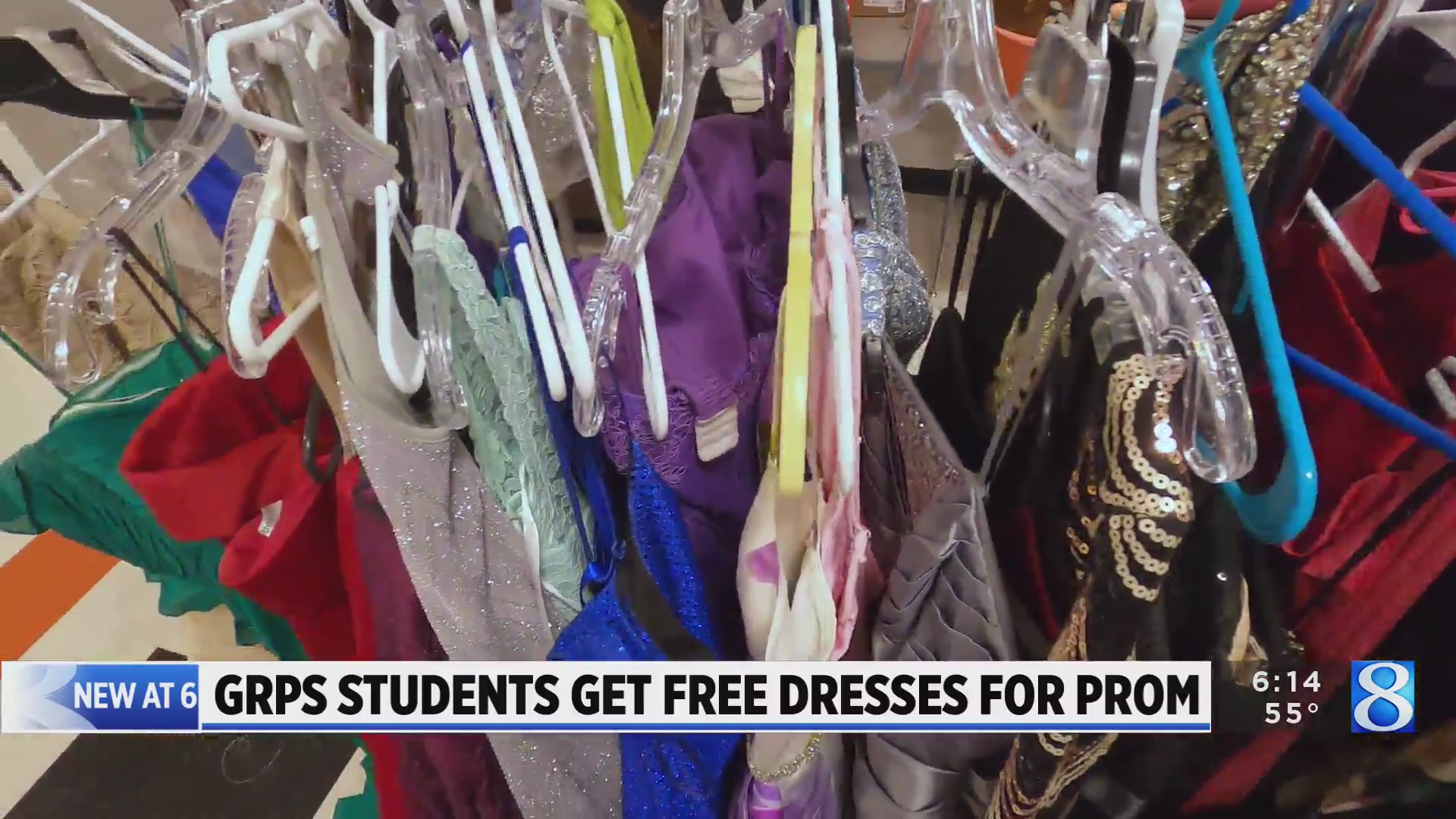 ‘We’re all happy’ Grand Rapids students get free prom dresses