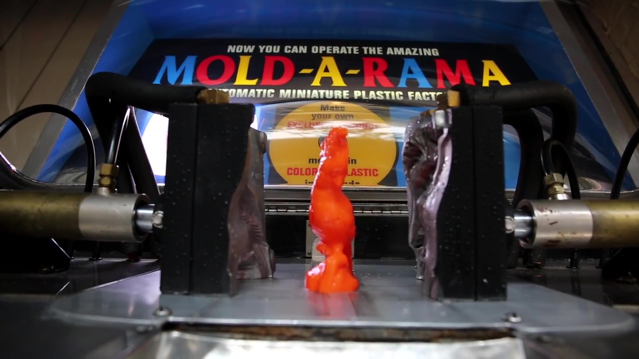 Model Ramas Chicago Mold-A-Rama exhibit now open at Chicago’s Museum of Science and ...