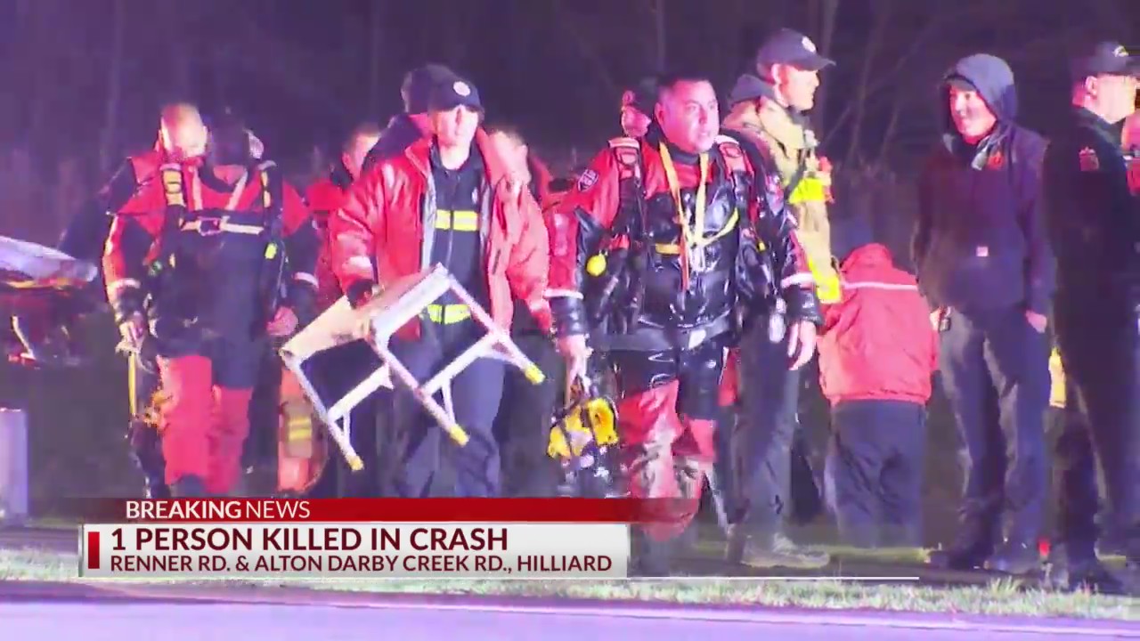 One dead after car crash into pond near west Columbus apartment complex ...
