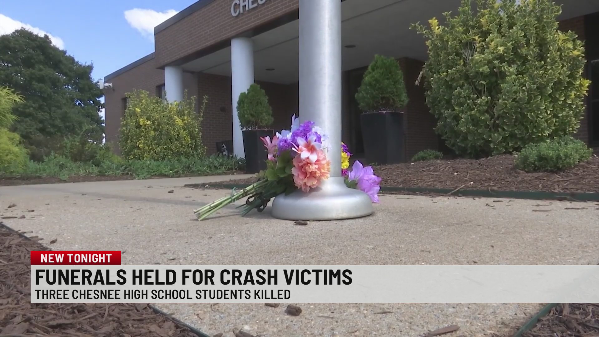 3 Chesnee High School students killed in crash laid to rest Saturday ...