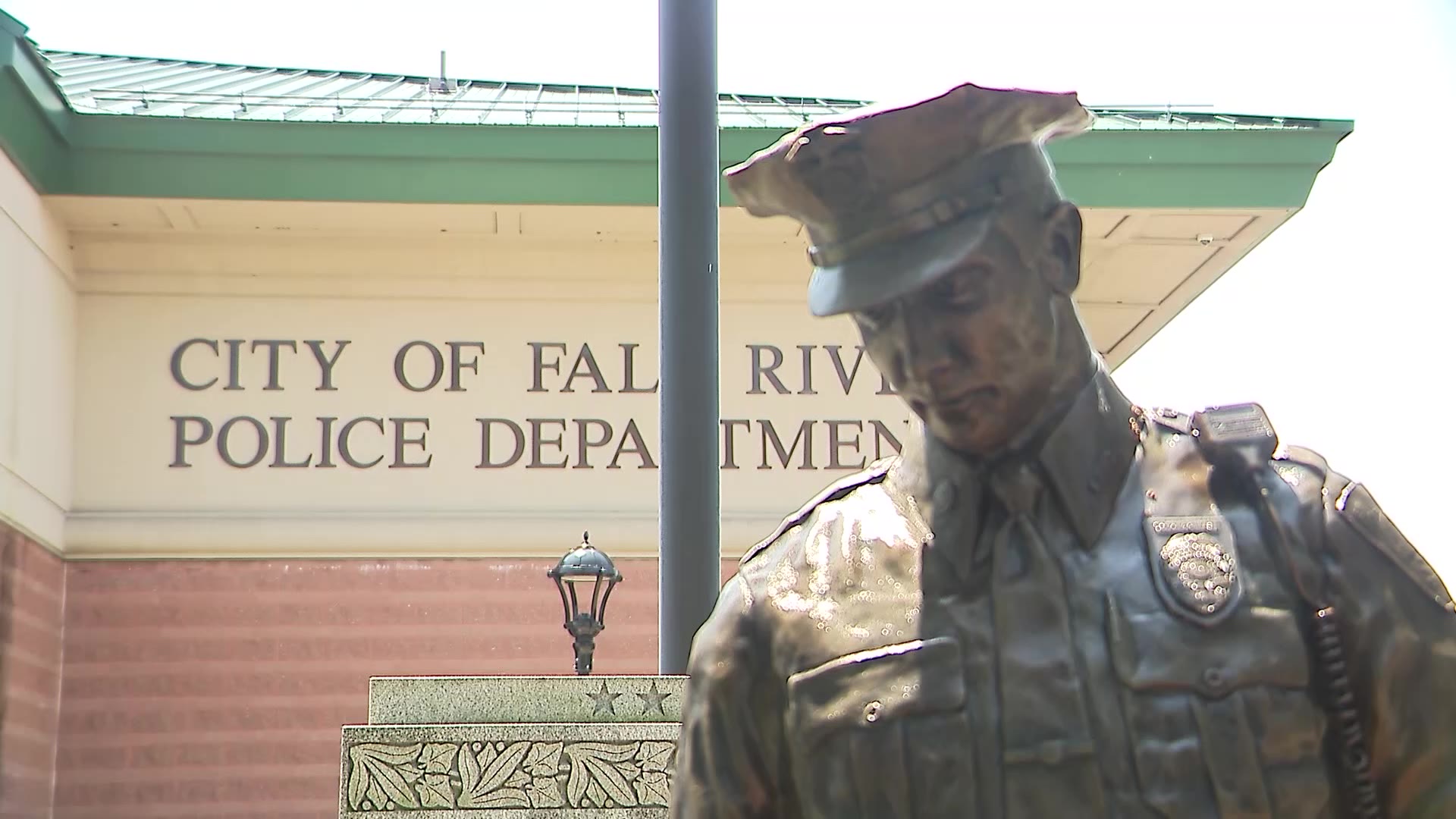 12 NEWS NOW Fall River police officer arrested at Foxwoods charged