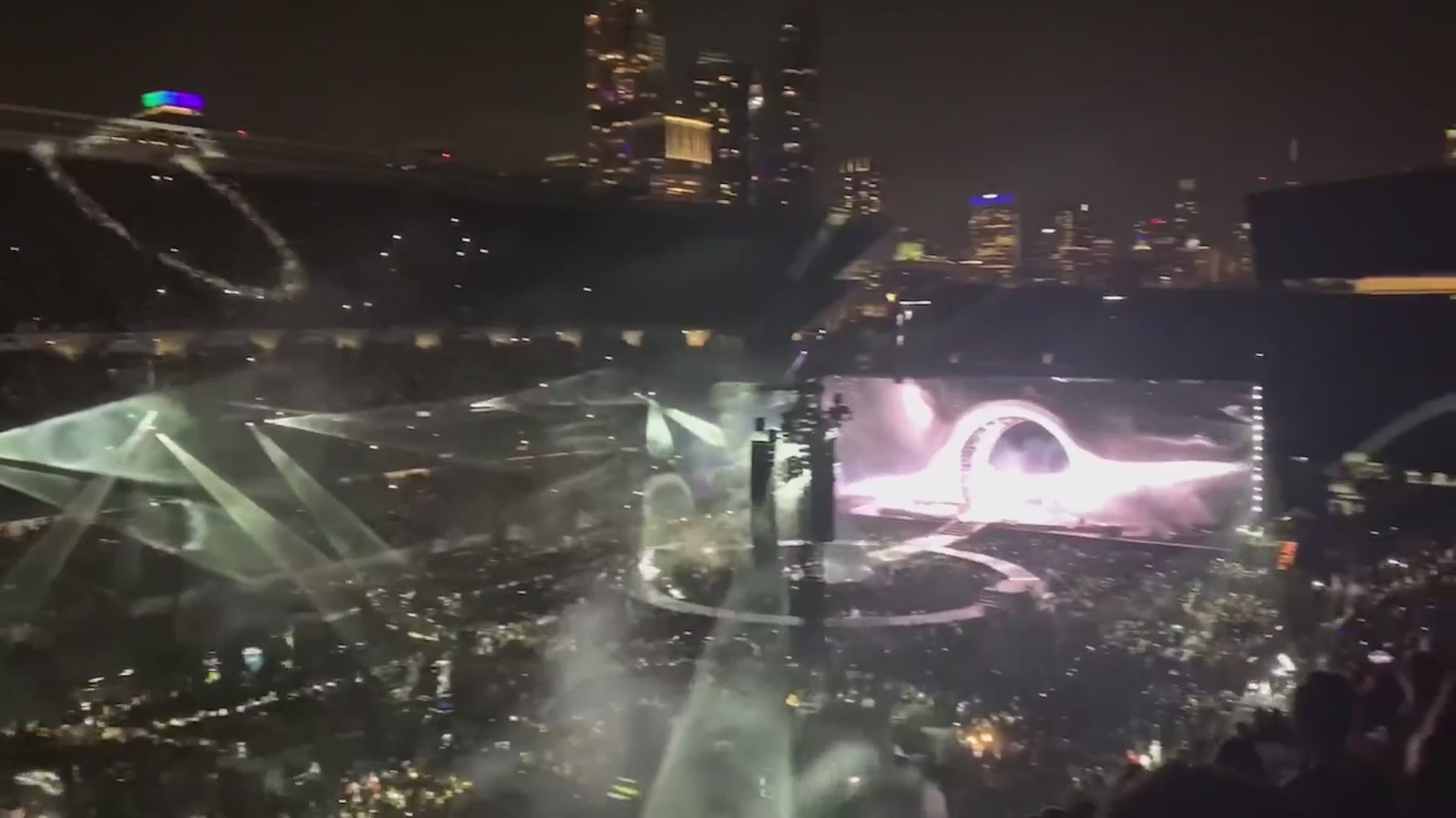Gates open ahead of Beyonce Day 2 in Chicago – WGN-TV