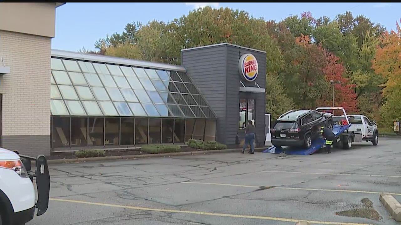Car crashes into Niles Burger King