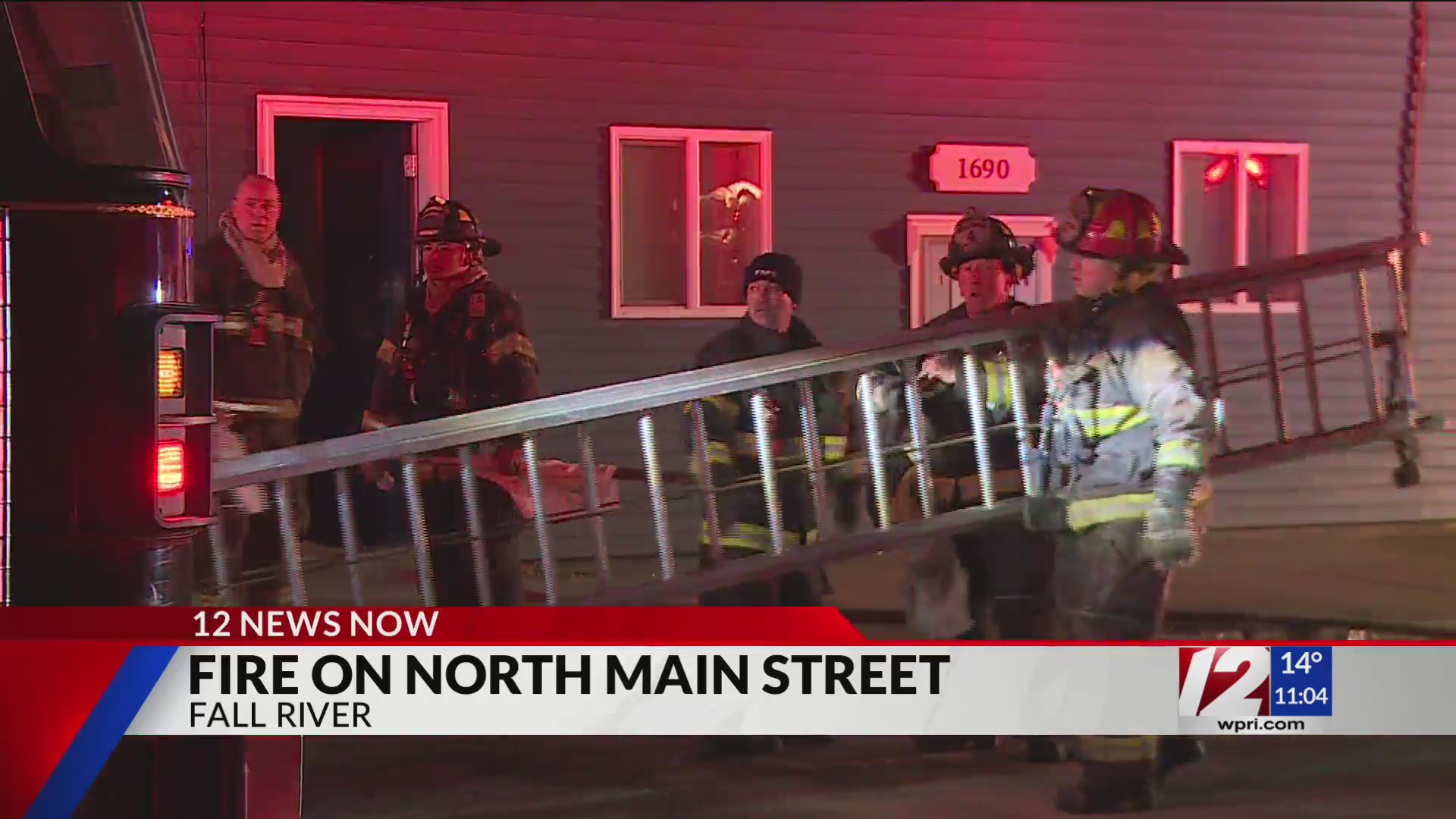 Fall River fire displaces multiple residents – WPRI.com