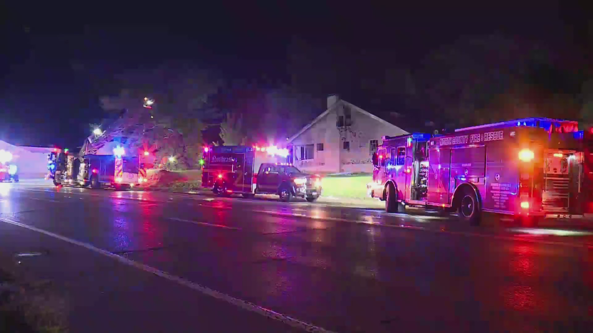 St. Louis fire crews battling two overnight vacant house fires – FOX 2