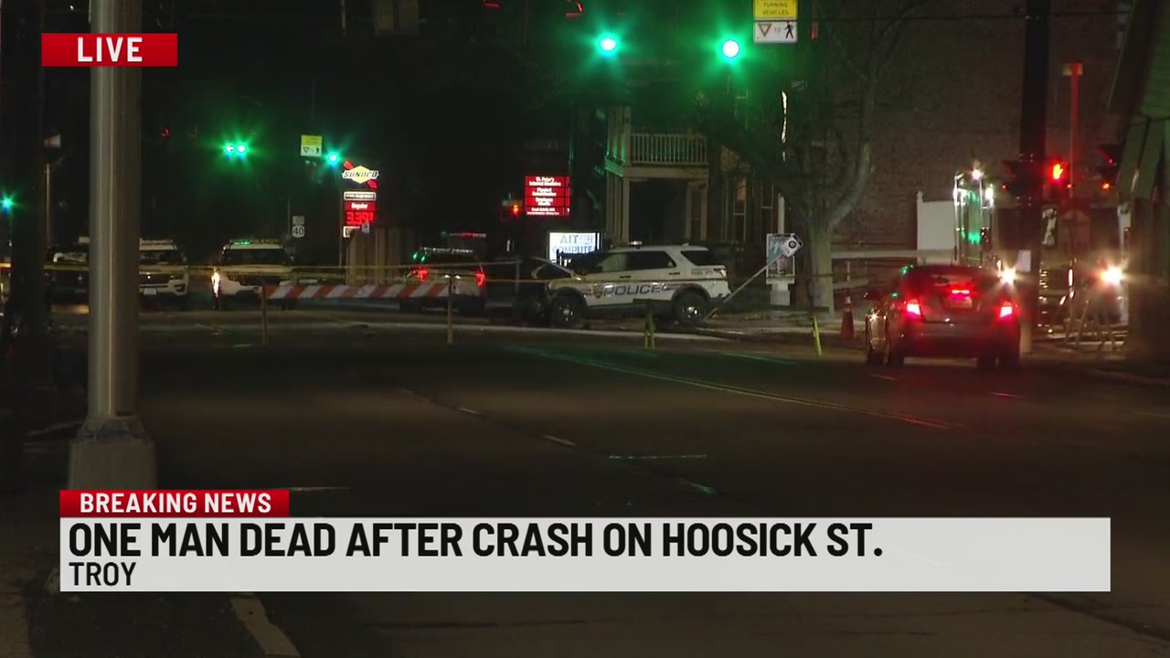One man dead after crash involving Troy Police – NEWS10 ABC