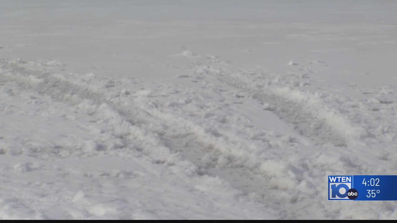 1 dead after snowmobile crash on Peck Lake NEWS10 ABC