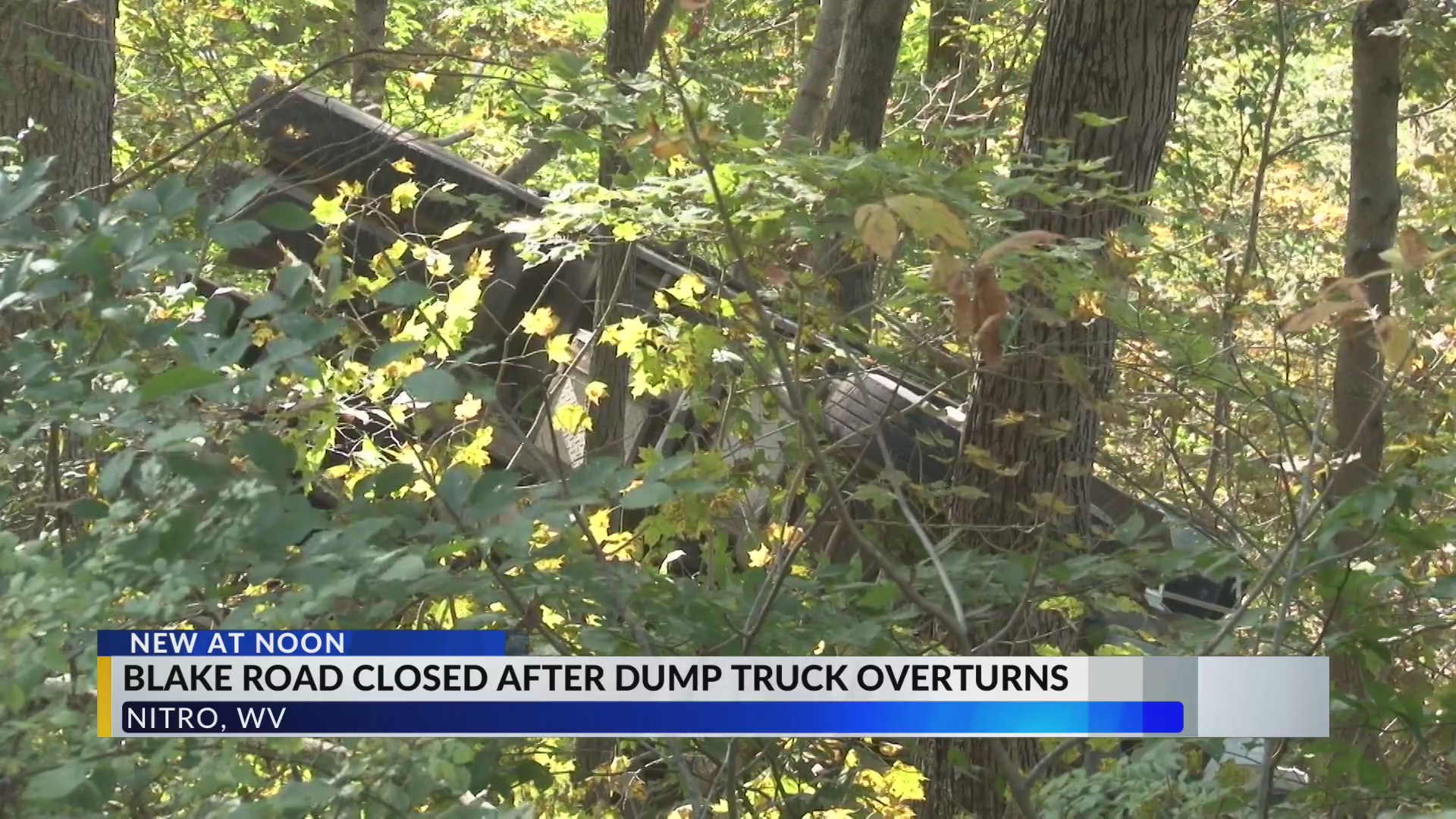 Dump truck crash closes road in Nitro – WOWK 13 News