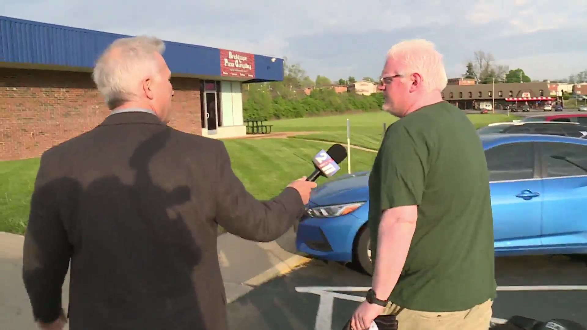 Politician who collected Missouri salary while living in Illinois