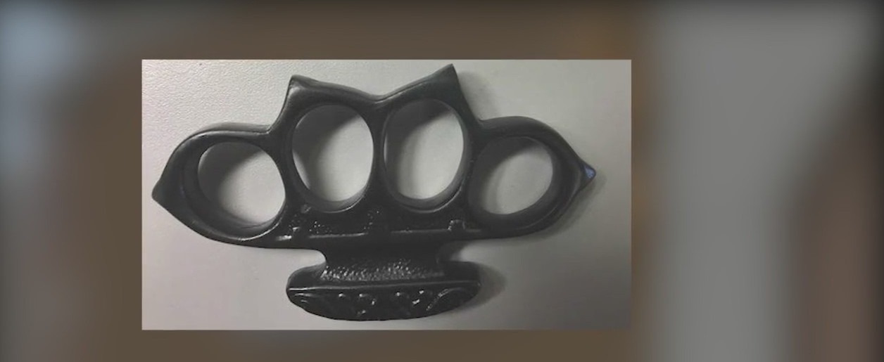 Walmart to pay 500k over illegal sale of brass knuckles to