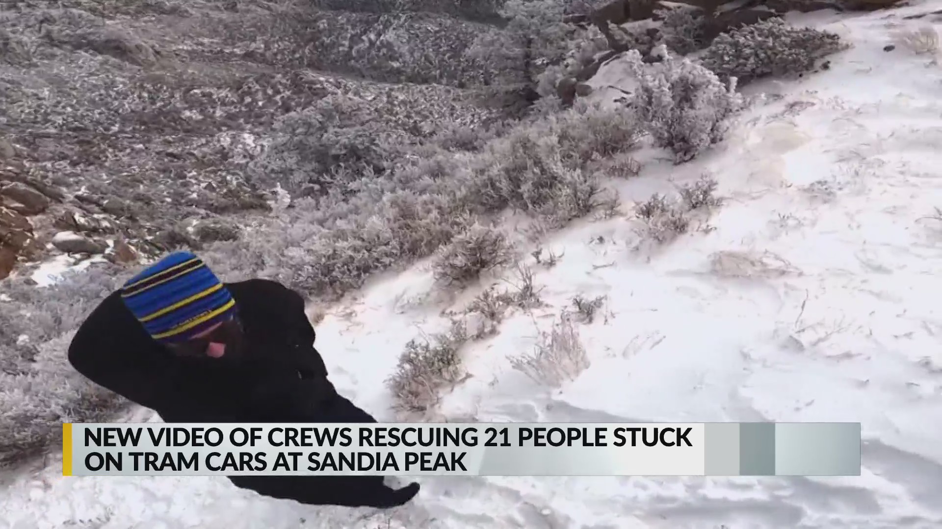 VIDEO Crews rescuing 21 people stuck on tram cars at Sandia Peak