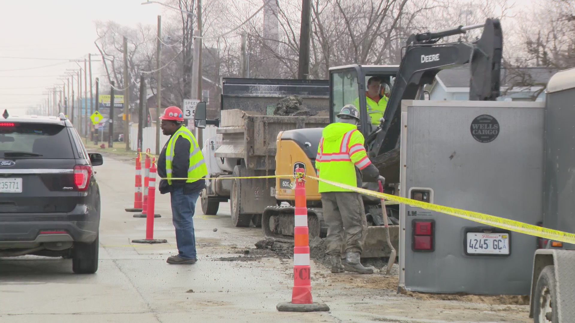 String of water main breaks leave Dixmoor residents without water – WGN-TV