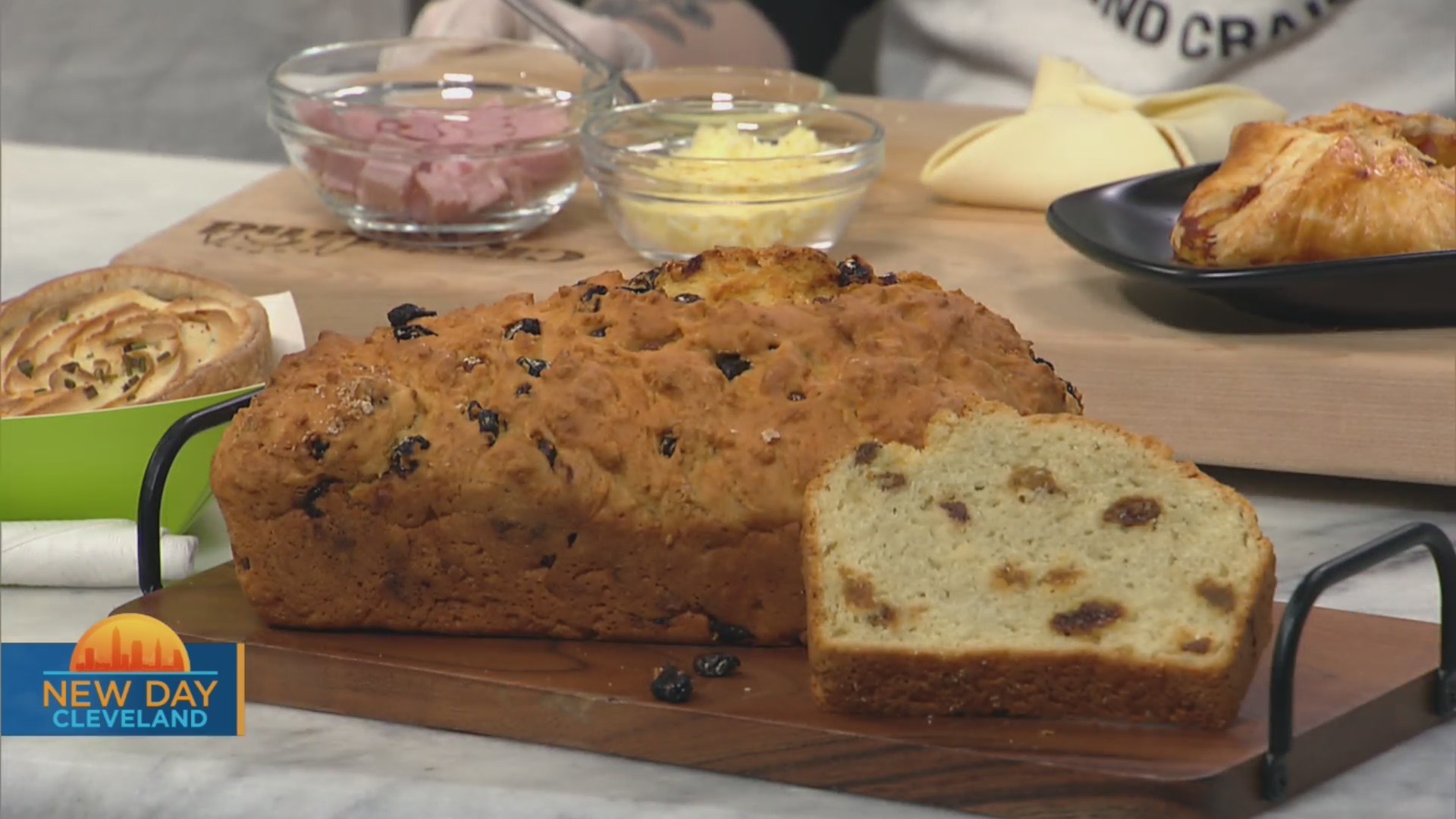 New Day Cleveland 5 Points Cafe Fox 8 Cleveland WJW