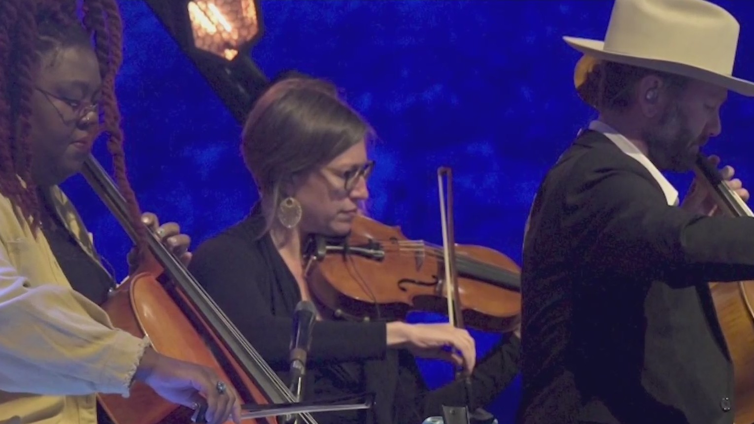 Kyleen king pain free ready for brandi carlile tour koin