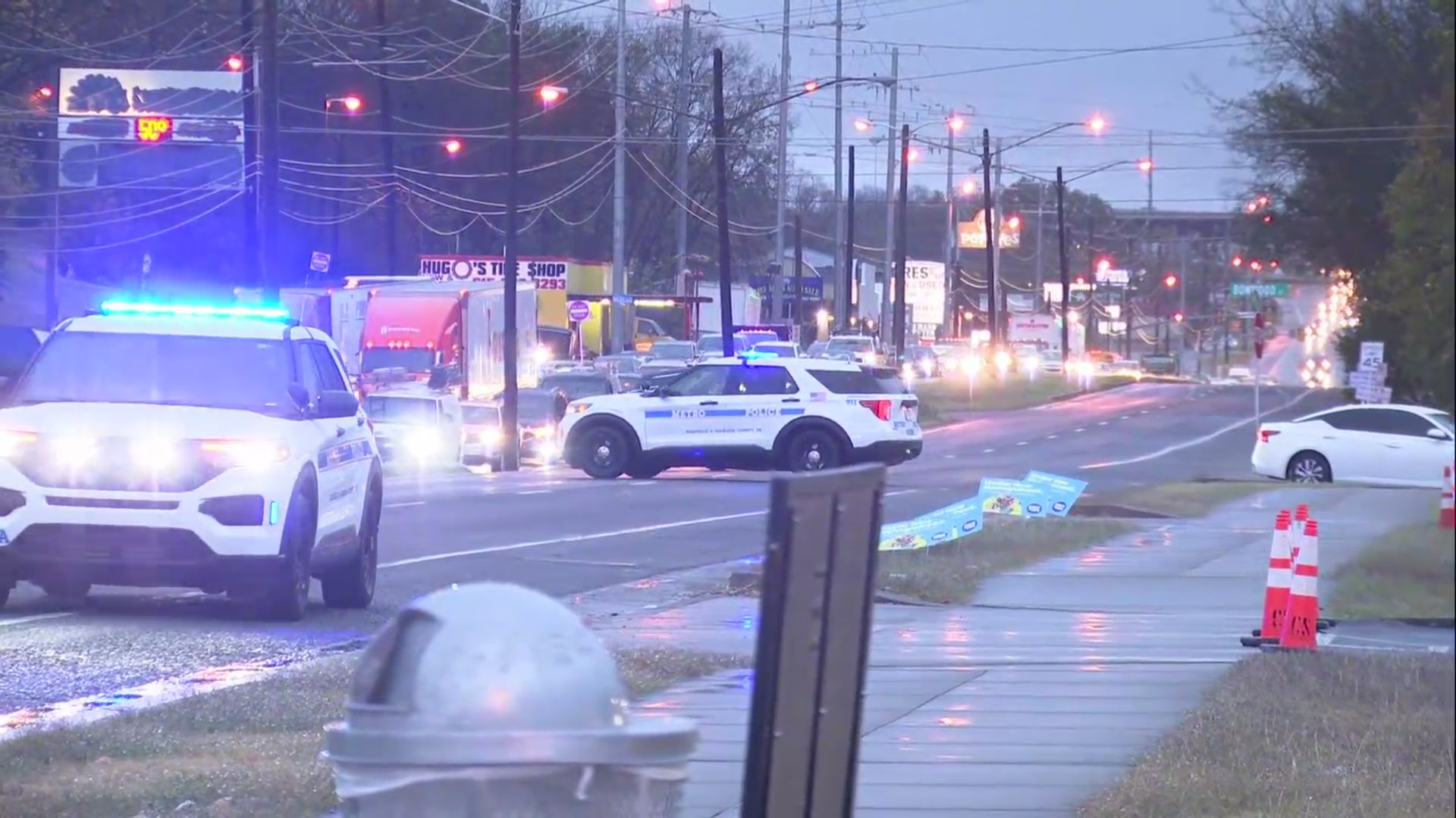 Murfreesboro Pike closed after pedestrian crash – WKRN News 2