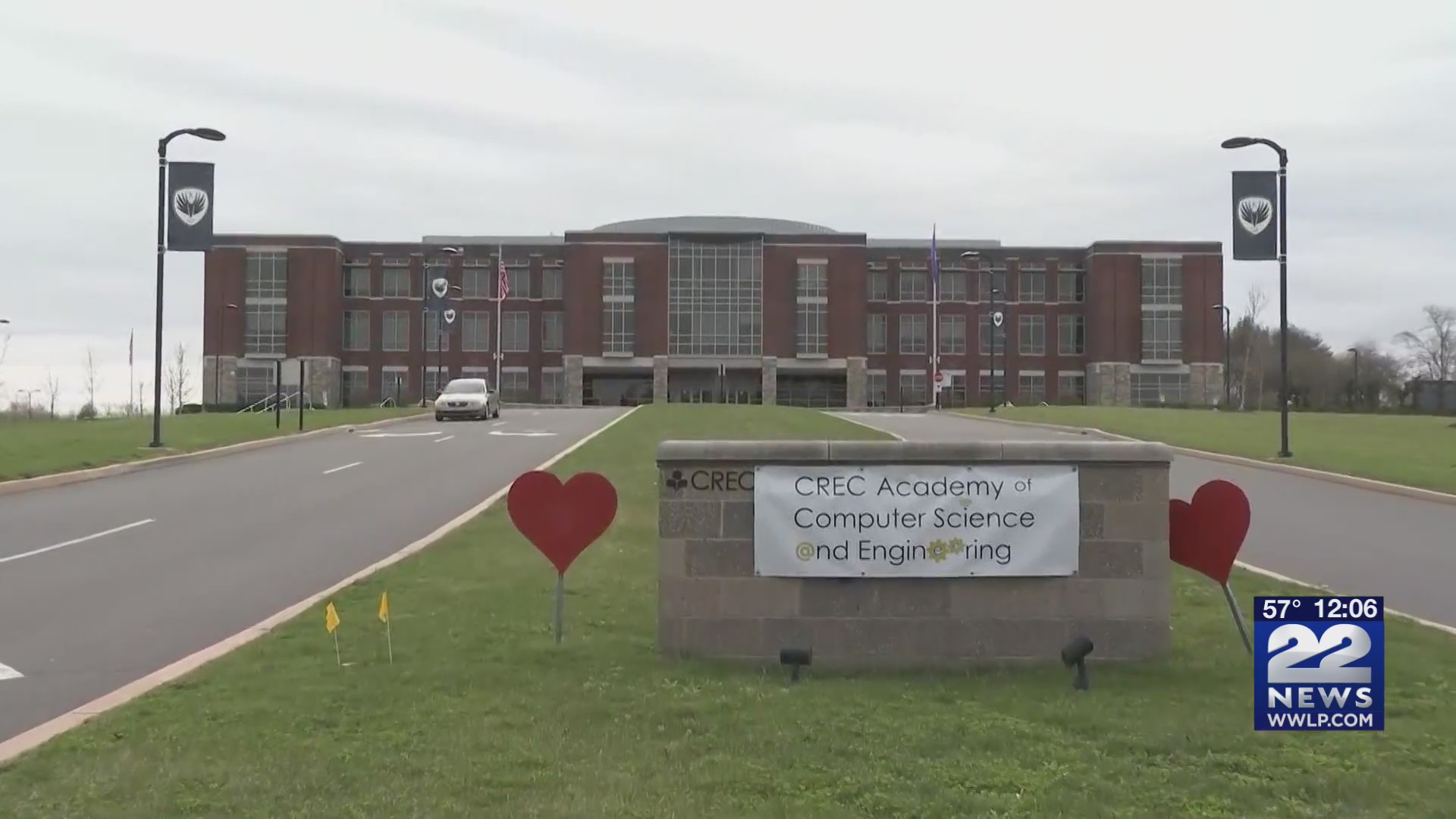 Noose Found Hanging On Tree Behind Crec Civic Leadership High School In  Enfield – Wwlp