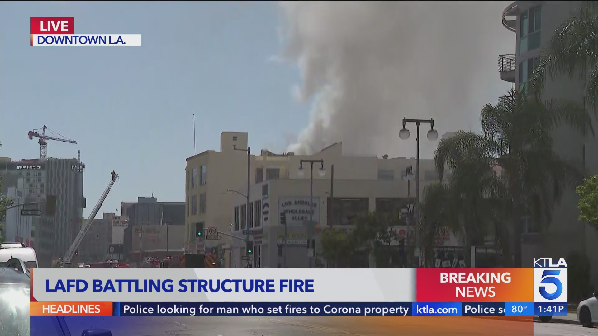 Crews battle raging structure fire in downtown L.A. – KTLA