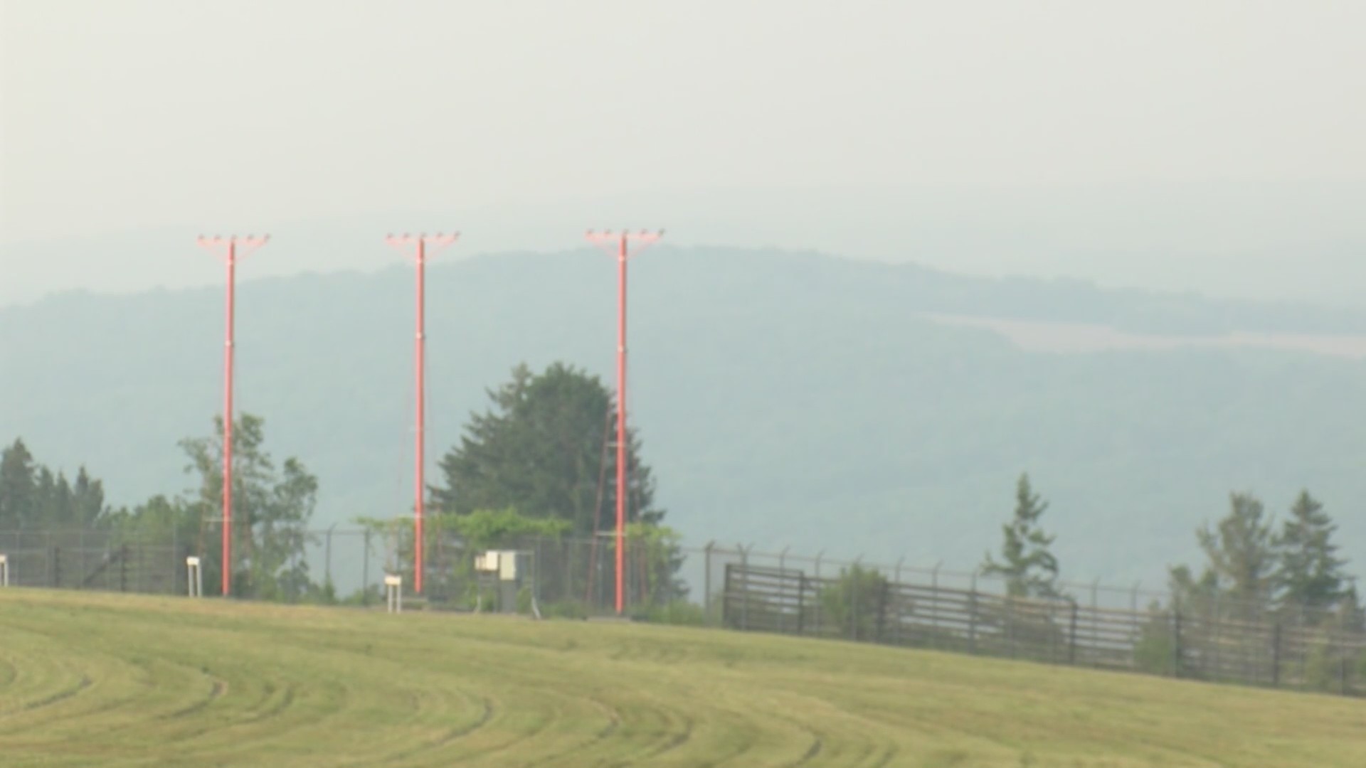 Two killed after plane crashes at Jamestown, New York airport WJET