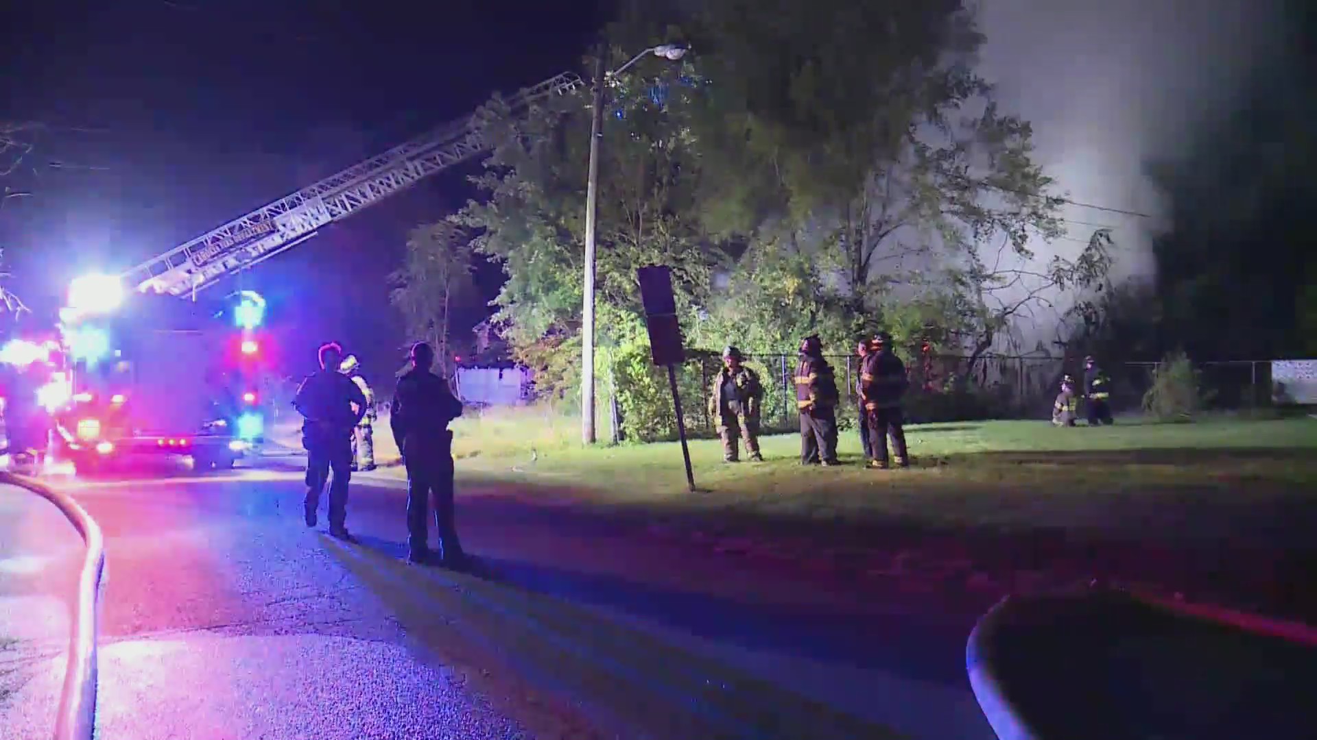 2 vacant homes catch fire in Cahokia Heights, Illinois – FOX 2