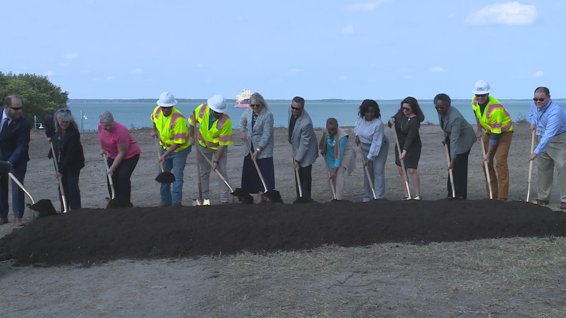 Newport News breaks ground on James River Strand project