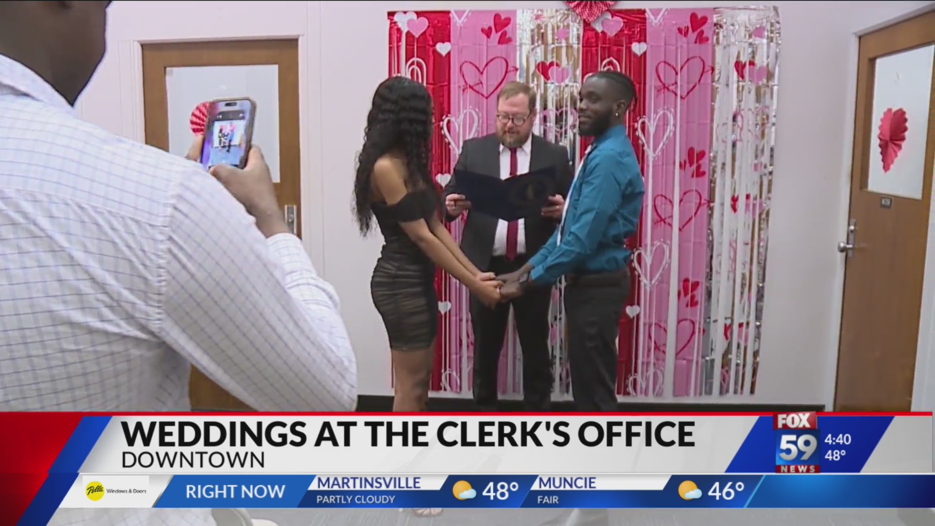 Weddings held at downtown Indy clerk’s office for Valentine’s Day Fox 59