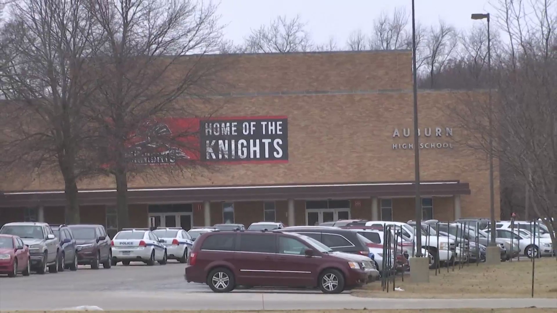 Auburn High School student arrested for bringing a weapon to school