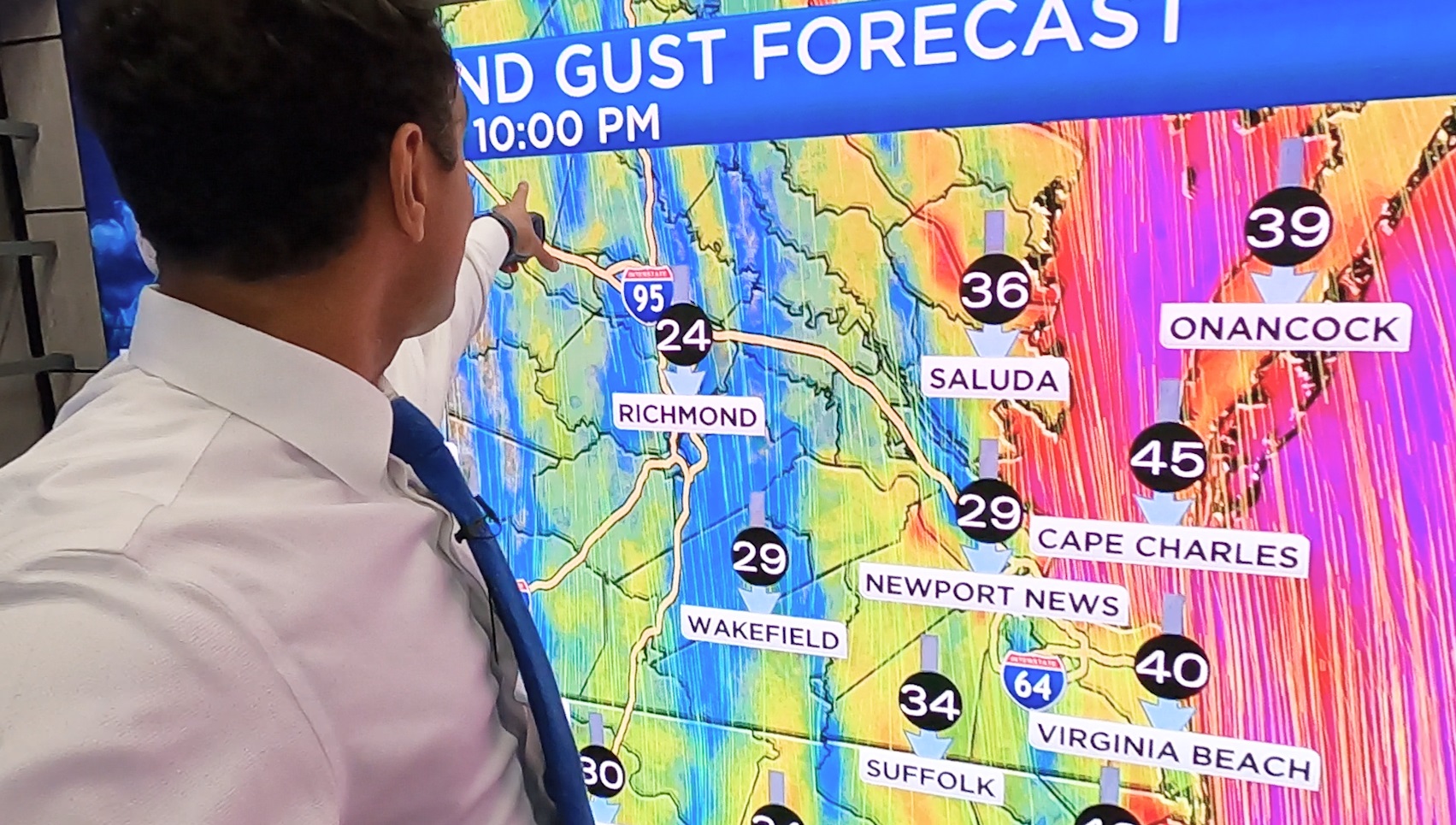Rain Saturday, powerful wind gusts this weekend. – WAVY.com