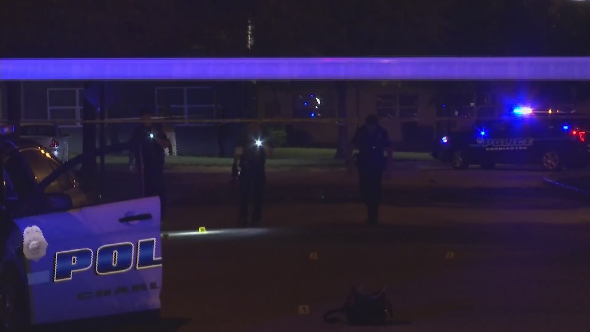 Police investigating Saturday evening shooting at West Ashley apartment