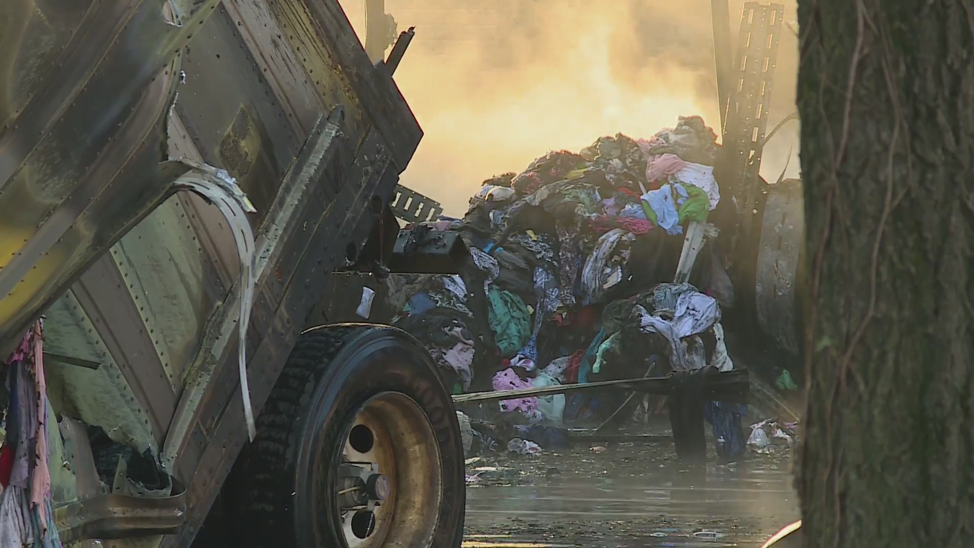Devastating fire at Savers thrift store in Fairview Heights – FOX 2