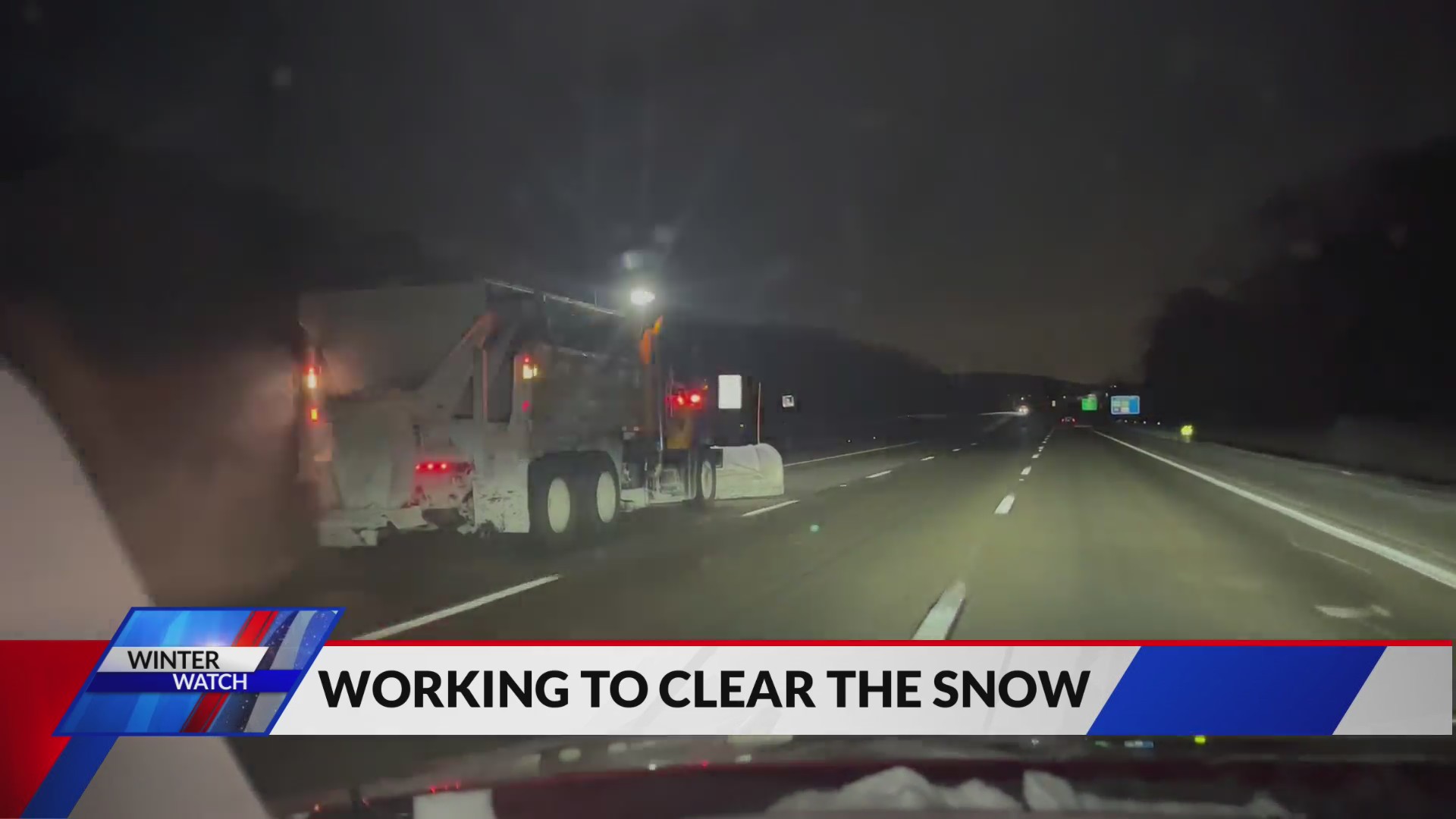 MoDOT and IDOT crews working to clear snow – FOX 2