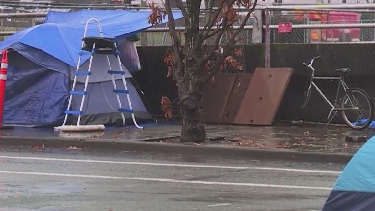 311 line can now help homeless get assistance – KOIN.com