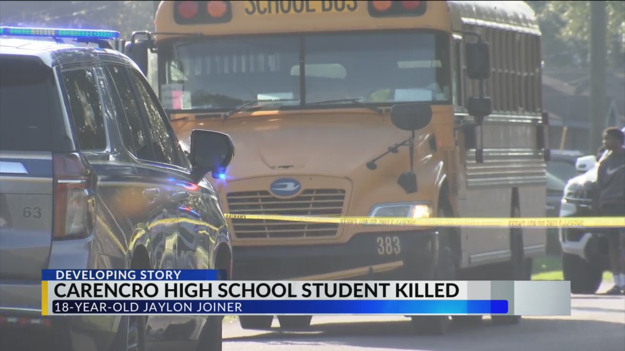 Carencro High student killed in shooting while exiting school bus ...