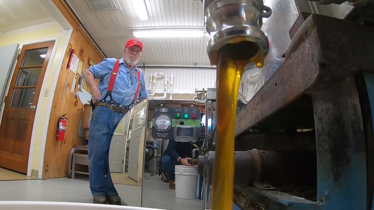 State’s largest producer of maple syrup gives free demonstrations to