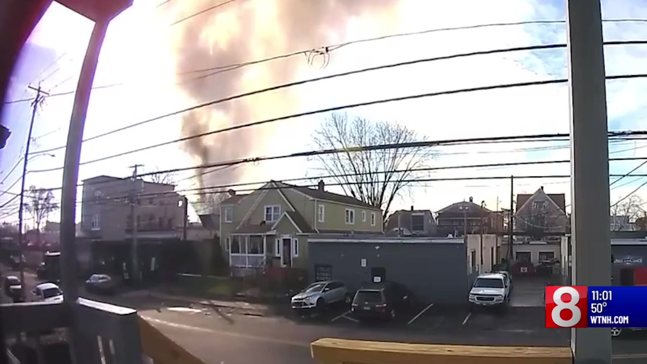 Explosion injures 3 in Bridgeport
