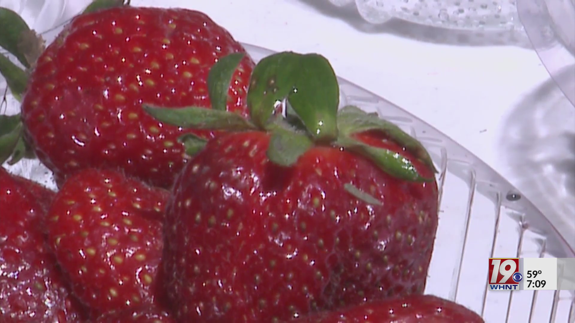 Moulton Celebrate a Berry Delicious Strawberry and Antique Festival