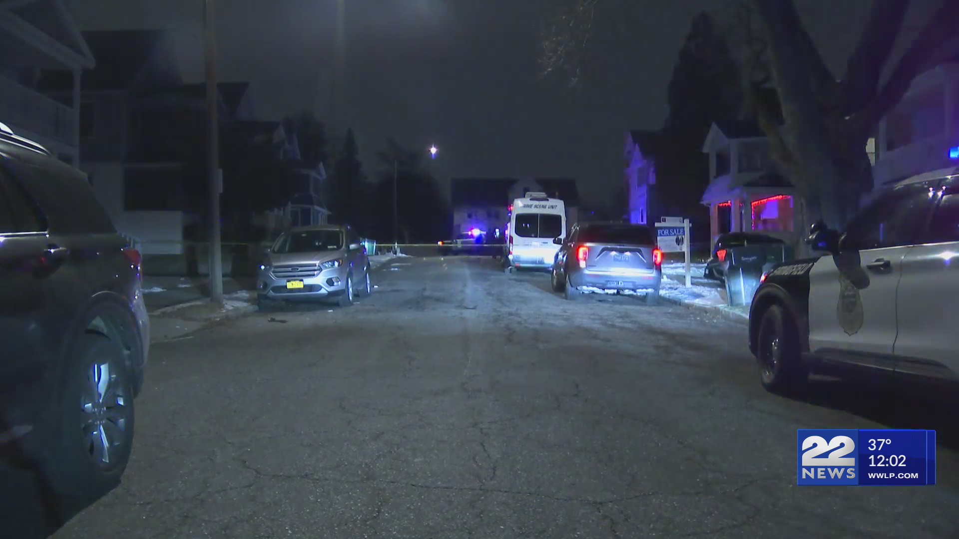 One person dead, another injured after shooting on Rochelle Street in ...