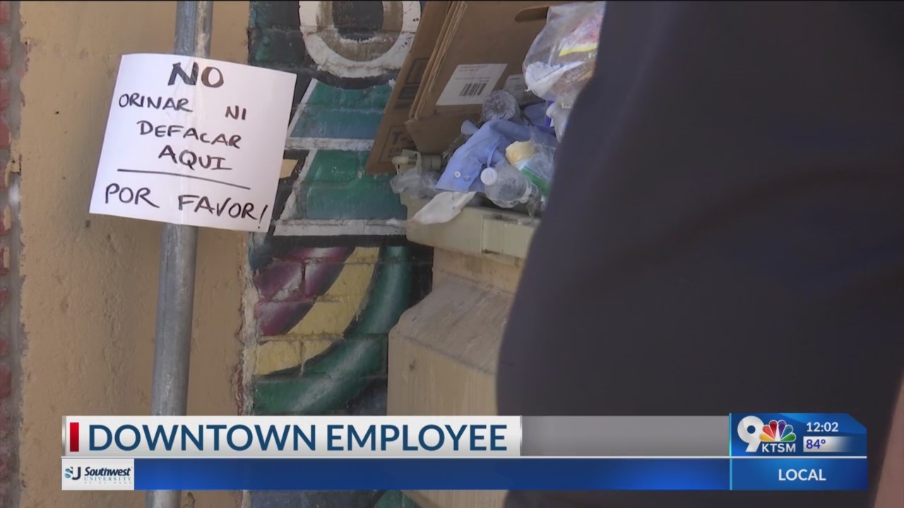 City of El Paso closes downtown streets and put up signs. BorderReport