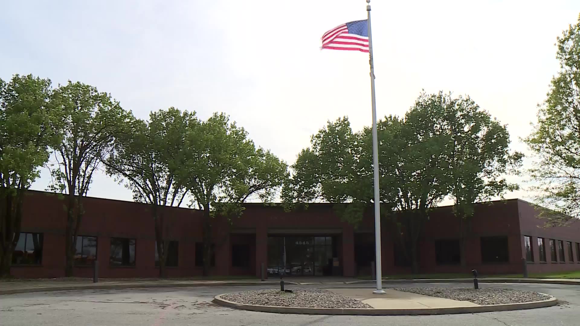 Activist group sues Missouri school board, alleging censorship during meetings FOX 2